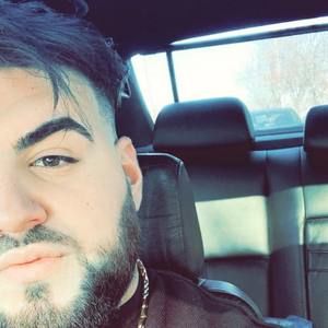 Meet your Posher, Ali